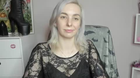 Anne online show from June 29, 10:15 am