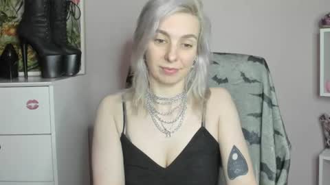 Anne online show from July 3, 6:42 am