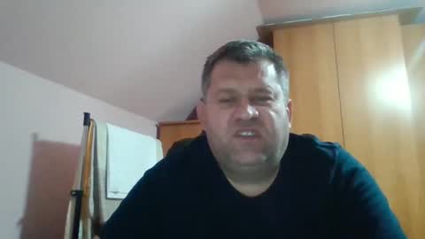 freeboy80180 online show from January 4, 7:23 pm