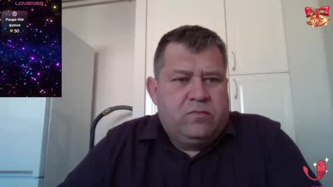 freeboy80180 online show from January 29, 11:41 am