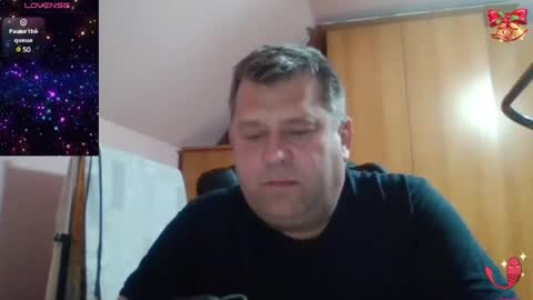 freeboy80180 online show from February 14, 6:51 pm