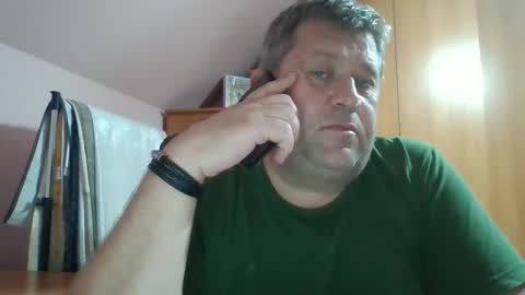 freeboy80180 online show from September 24, 5:38 pm