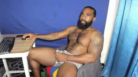 Snapshot of freedom_24 chatting on April 25, 3:42 am shakur online show from April 25, 3:42 am