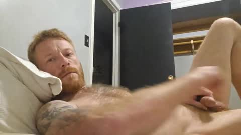 Snapshot of freefallin2222 chatting on October 26, 12:33 pm freefallin2222 online show from October 26, 12:33 pm