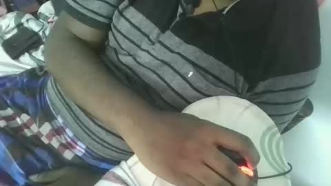 Snapshot of freeforyoubby chatting on November 5, 8:03 am freeforyoubby online show from November 5, 8:03 am