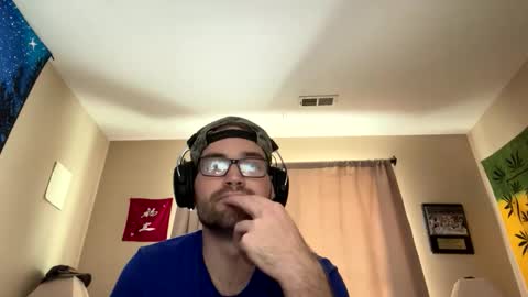 Snapshot of freezeskiii chatting on November 29, 6:00 pm freezeskiii online show from November 29, 6:00 pm