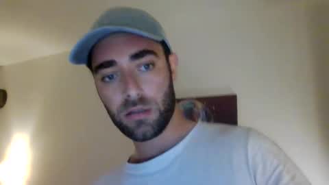 Snapshot of french3376 chatting on June 2, 10:45 pm french3376 online show from June 2, 10:45 pm