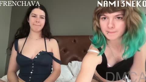 Snapshot of frenchava chatting on October 19, 9:37 pm Ava online show from October 19, 9:37 pm