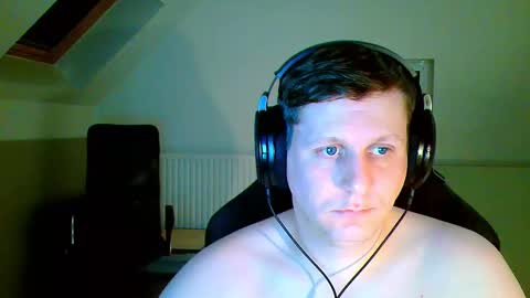 French fries online show from October 25, 7:30 pm