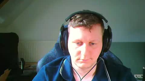 Snapshot of frenchfrieswithmayo chatting on June 6, 2:11 pm French fries online show from June 6, 2:11 pm