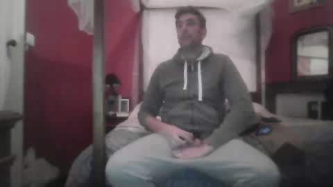 frenchpapalover online show from January 18, 7:17 pm