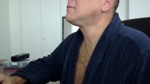 Snapshot of frenchrickdaddy chatting on December 22, 3:09 pm Rick online show from December 22, 3:09 pm