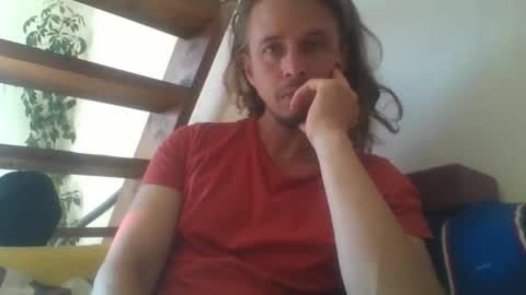 frenchyshy_ online show from April 7, 10:26 am