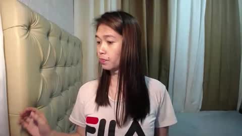 Snapshot of freshyklein chatting on October 26, 9:37 am Savanna online show from October 26, 9:37 am