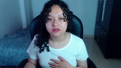 Louise  online show from December 30, 6:09 am