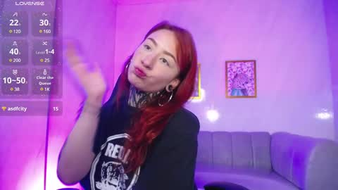 Snapshot of freya_b chatting on February 3, 4:10 pm freya online show from February 3, 4:10 pm