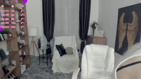 Freya online show from March 1, 7:38 pm