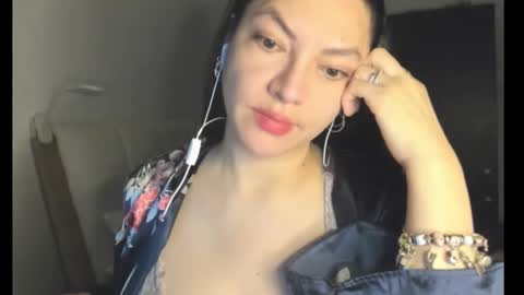 freya_shaik_ online show from March 17, 5:22 am