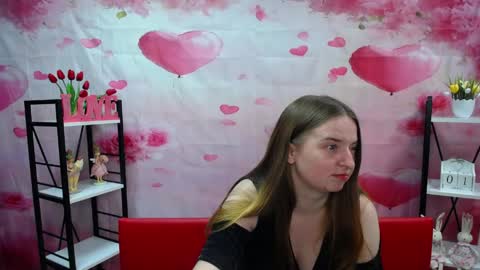 FreyaDak online show from April 1, 5:10 pm