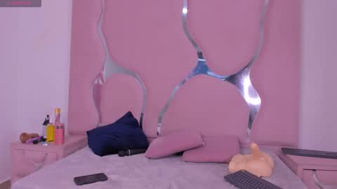 Freyaht online show from March 13, 4:52 am