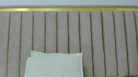 Snapshot of freyamoller_ chatting on February 10, 7:07 pm FreyaMoller online show from February 10, 7:07 pm