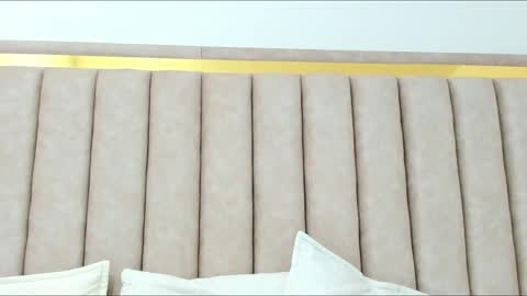 Snapshot of freyamoller_ chatting on February 28, 7:15 pm FreyaMoller online show from February 28, 7:15 pm