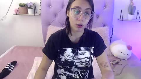 Freyja online show from March 10, 10:02 pm