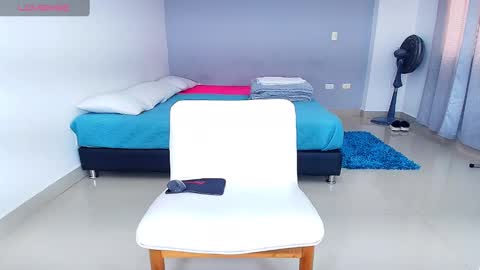 freyva_ online show from January 20, 6:53 pm