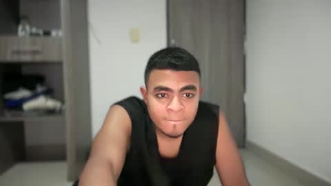 freyva_ online show from January 31, 2:48 am