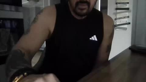 Snapshot of friskyneedsum chatting on December 22, 9:17 am bob online show from December 22, 9:17 am