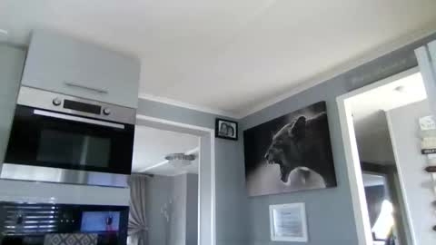 Snapshot of friskyneedsum chatting on February 11, 11:37 am bob online show from February 11, 11:37 am