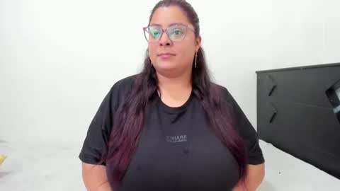 Snapshot of fromheaven_ chatting on October 6, 7:44 pm Lucy online show from October 6, 7:44 pm