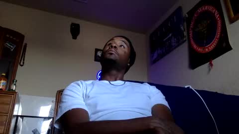 fromthabac online show from April 16, 11:51 pm