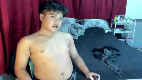 Snapshot of frostbite_69 chatting on March 6, 9:36 am GABBY online show from March 6, 9:36 am