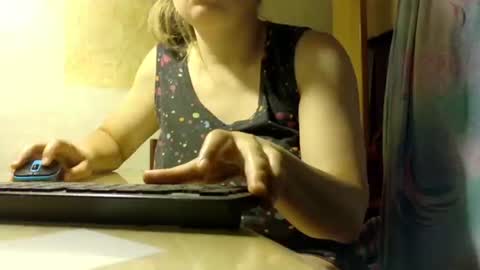 FrumCake online show from June 25, 6:12 pm