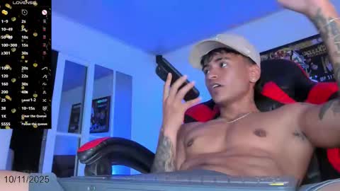 Snapshot of ftm_xxxperiencie chatting on November 10, 11:59 pm DEMONAELXX NEW ACCOUNT online show from November 10, 11:59 pm