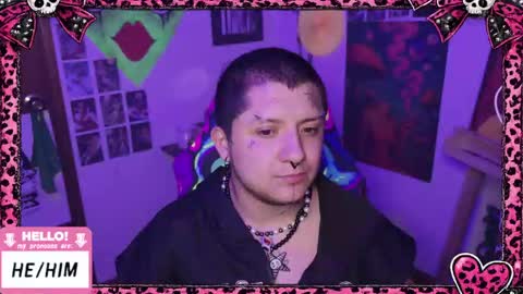 Kevin online show from April 18, 4:49 am