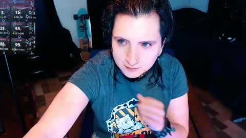 Snapshot of ftmblueyes chatting on October 13, 12:05 pm HEHIM online show from October 13, 12:05 pm