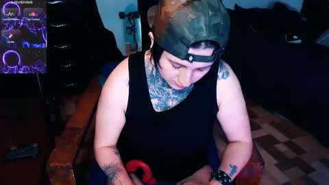 Snapshot of ftmblueyes chatting on October 15, 8:03 am HEHIM online show from October 15, 8:03 am