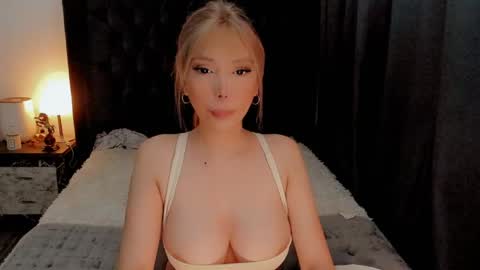 fu_jiaya online show from April 16, 7:58 pm