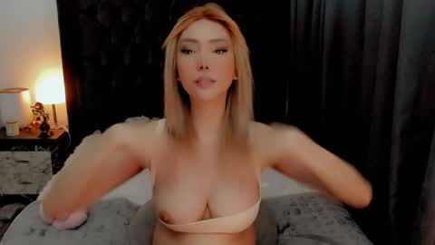 fu_jiaya online show from April 17, 9:07 pm