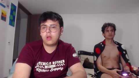 uwu online show from November 17, 10:15 pm