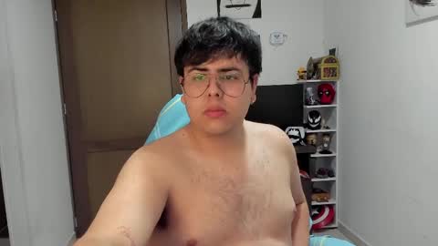 uwu online show from March 26, 3:34 am