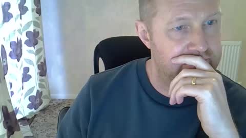 Fuck Buddy UK online show from February 25, 1:54 pm