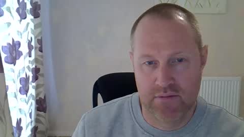 Fuck Buddy UK online show from April 23, 8:24 am