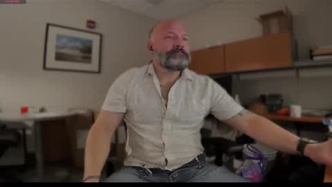 Snapshot of fuckadilf chatting on March 5, 12:11 pm fuckadilf online show from March 5, 12:11 pm