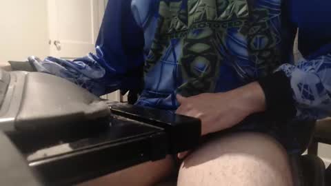 fuckfaces785 online show from December 1, 5:56 am