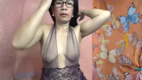 mariposa online show from January 15, 10:46 pm