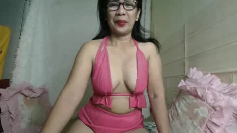 mariposa online show from April 14, 5:08 pm