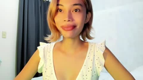 fuckingsexy143 online show from June 17, 2:36 am